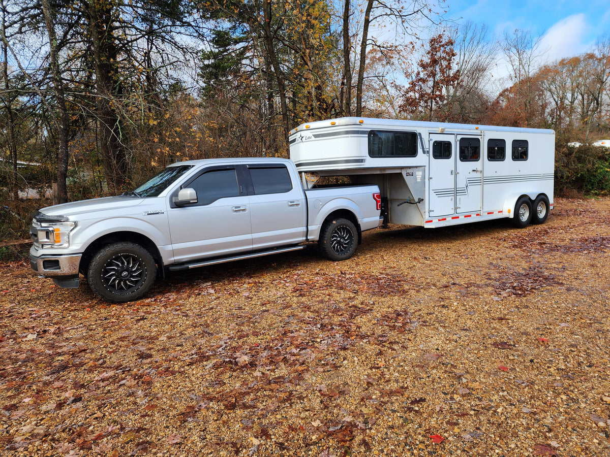 Can a Ford F150 Pull a Gooseneck Horse Trailer? Expert Guide